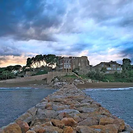 Pensio Solivent * L' Escala